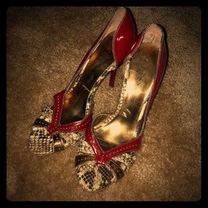 Guess heels